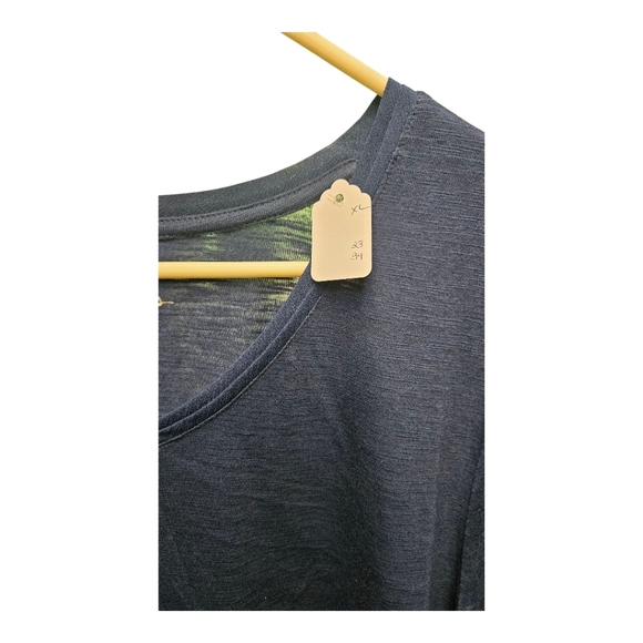 Chico's Deep Blue V-Neck Tunic - Picture 4 of 4